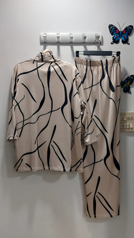 Conjunto de tres piezas elegante